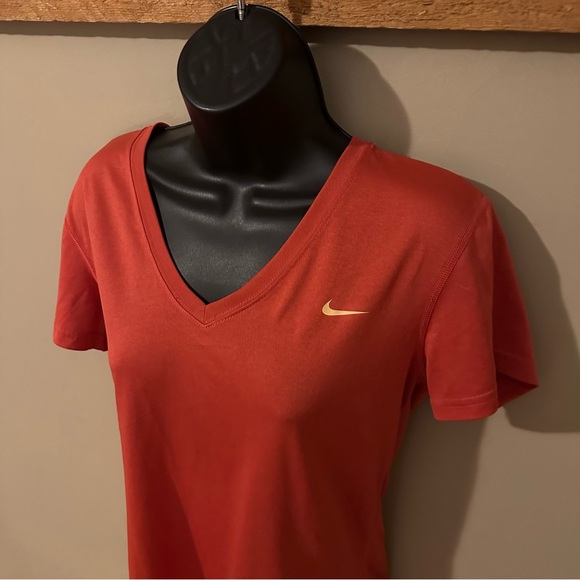 Nike Dri-Fit Top - Picture 4 of 6